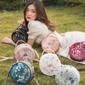 Chuyện của Nàng Mây Vintage